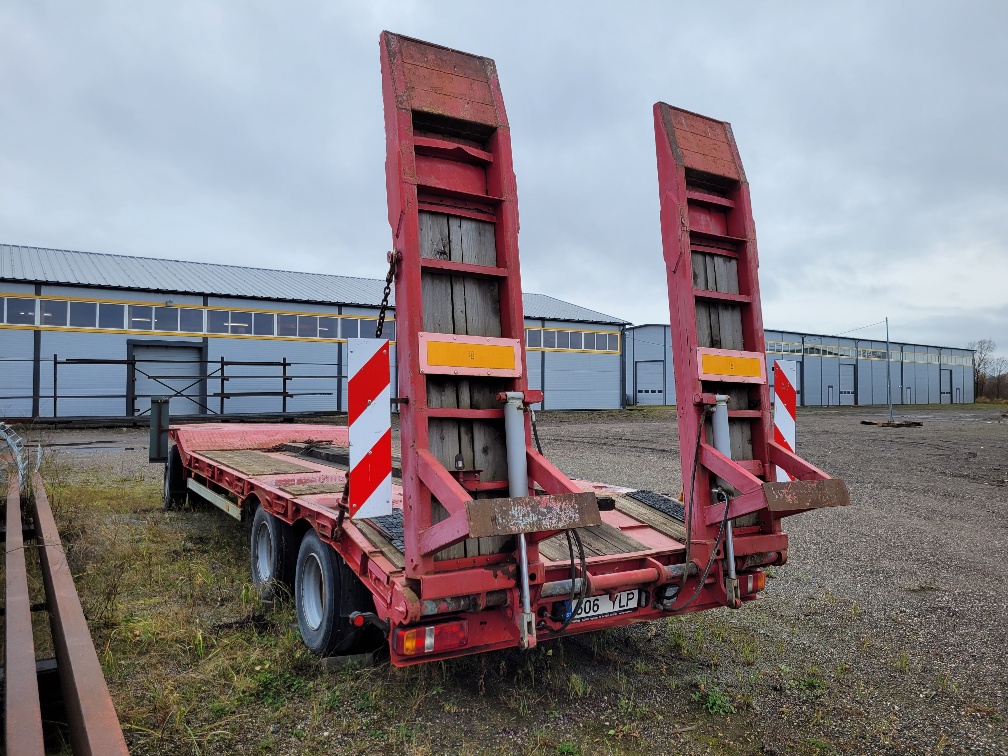 20251103_143055_resized 20251103_143055_resized