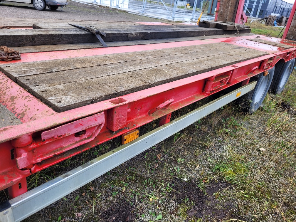 20251103_143212_resized 20251103_143212_resized