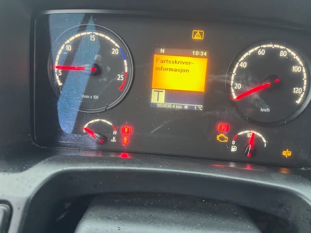 2025-12-08 at 16.59.45