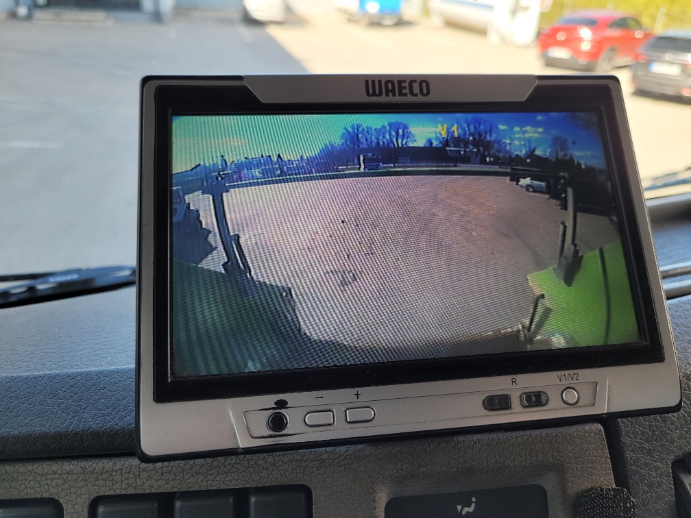 20260424_153655_resized